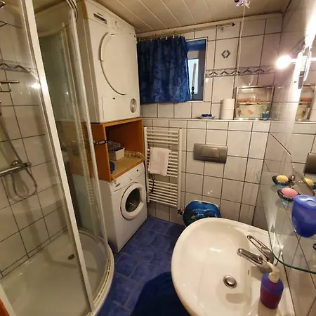 North To South * Izola